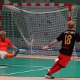 Výtečný futsal s tříbodovou tečkou