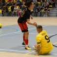 Výtečný futsal s tříbodovou tečkou